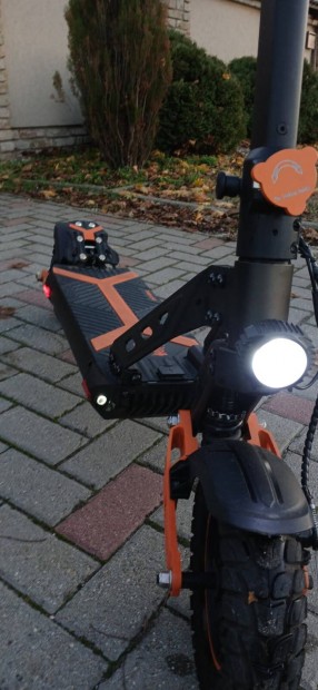 Kukirin G2 Max elektromos roller