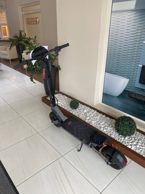 Kukirin G4 elektromos roller
