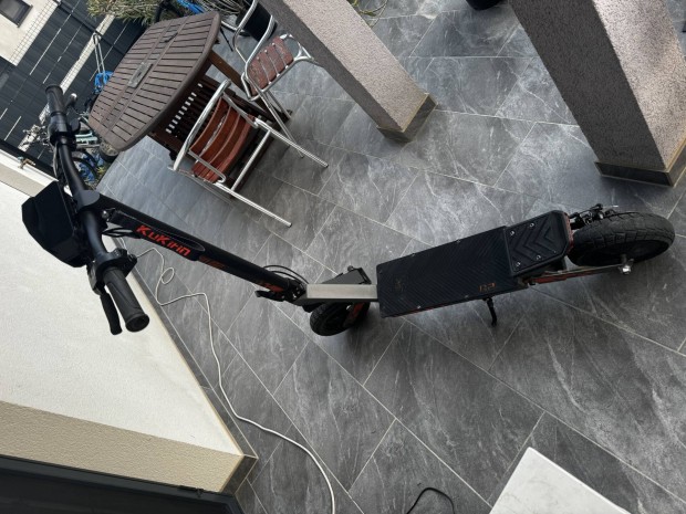 Kukirin g2 elektromos roller