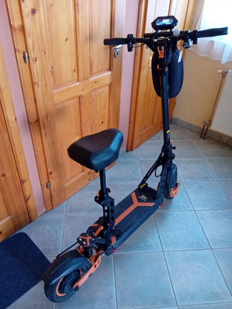 Kukirin g2 max elad