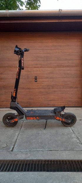 Kukurin G2 elektromos roller