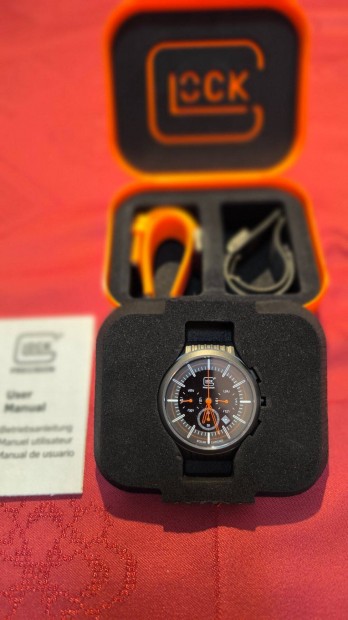 Különleges Férfi karóra, sport óra, Glock Watch Global vadi új!