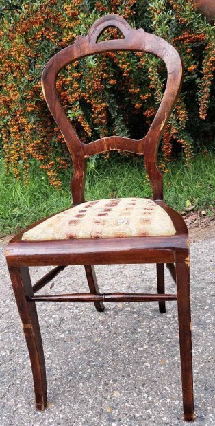 Klnleges biedermeier szk