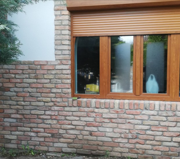 Külső rusztikus szeletelt tégla