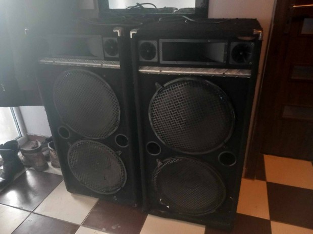 Kltri Dupla Mlyes 40CM 2X1000W Hangfalpr (Szllits megoldhat)