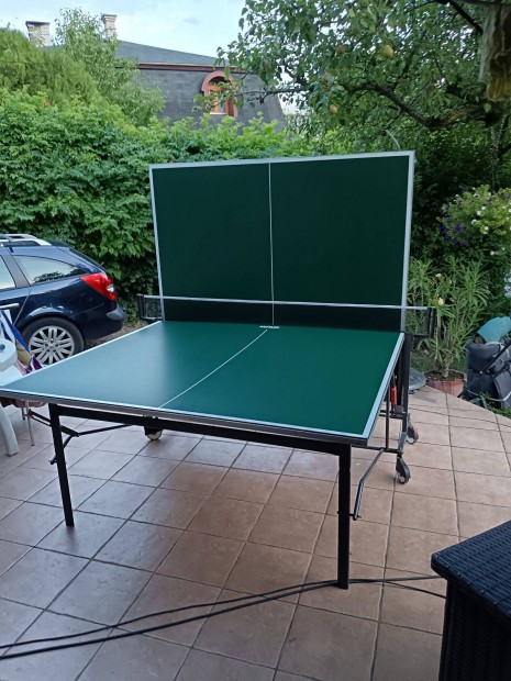 Kültéri Kettler uj pingpong asztal