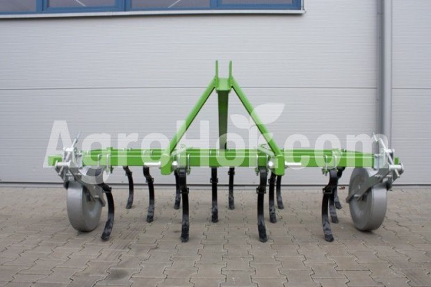 Kultivátor, Bomet 180 cm-es szántóföldi rögzített késes kultivátor