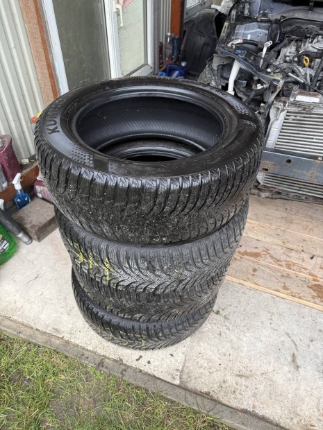 Kumho 215/55 r16