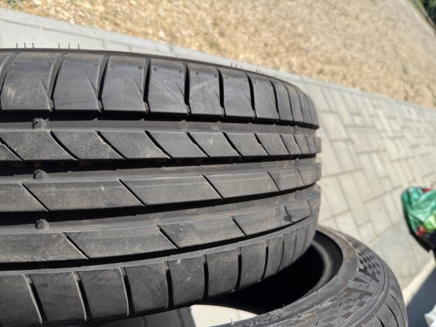 Kumho 225/45R18 defekttűrő
