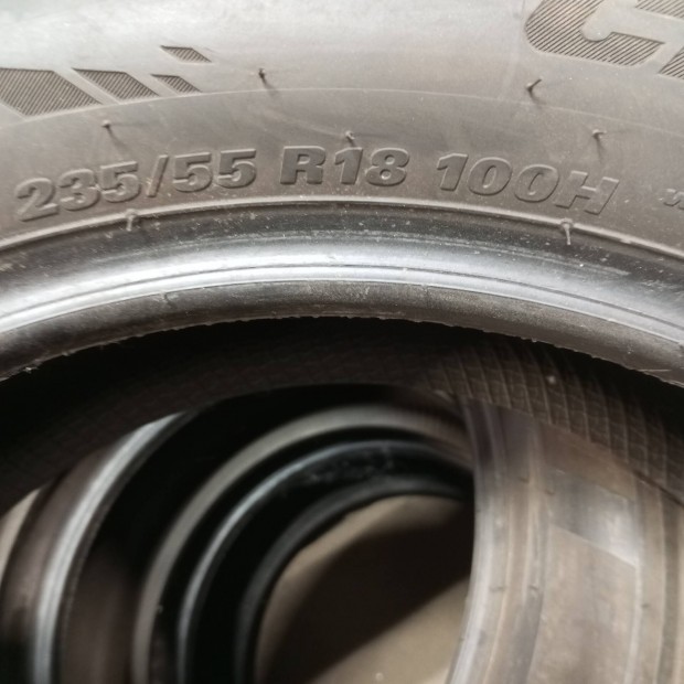 Kumho 235/55/18 újszerű nyarigarnitúra
