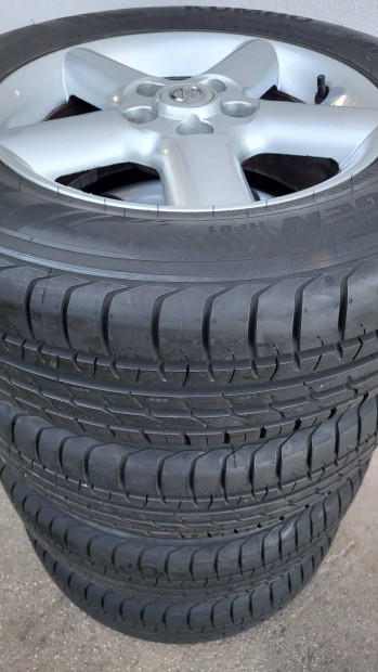 Kumho Crugen HP91 215/65R16 nyri gumi szett 215/65 R16