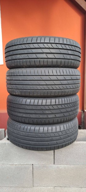 Kumho Ecsta PS71 205/60 R16 92V j nyrigumi szett