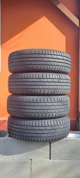 Kumho Ecsta PS71 205/60 R16 92V vadonatj nyri gumi