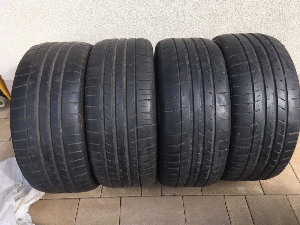 Kumho Ecsta Sport 255 40 19 nyri gumi