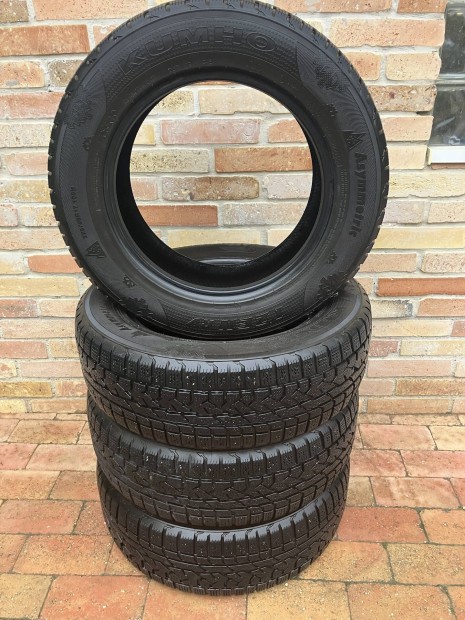 Kumho I'Zen 225/65 R17 téli gumi eladó