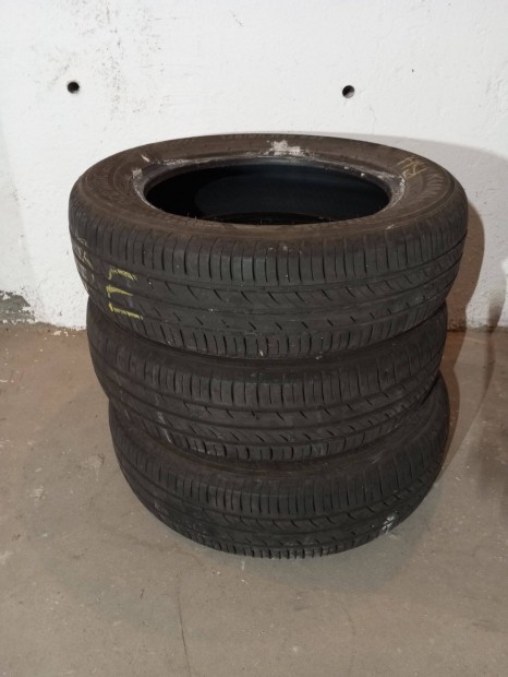 Kumho Nyári 175/65 r15 Gumik