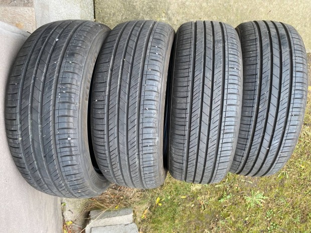 Kumho Solus 215/55R17 98V ny�ri gumi
