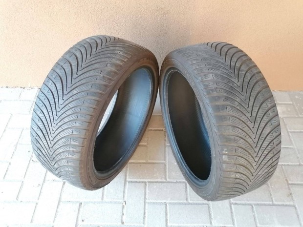 Kumho Solus 4S 4 �vszakos gumi, gumiabroncs 225/40 ZR18 - 2 db