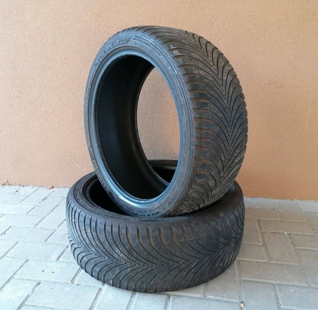 Kumho Solus 4S 4 vszakos gumi, gumiabroncs 225/40 ZR18 - 2 db