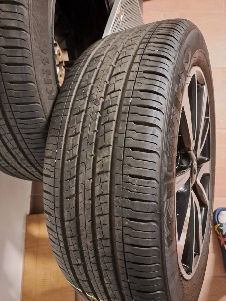 Kumho Solus KH 16 Nyári gumi használt jó állapotú (225/55/19)