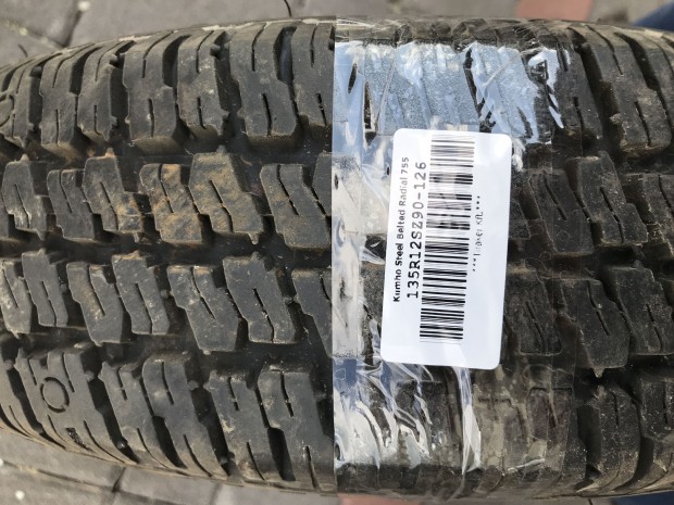 Kumho Steel Belted Radial 755 elad