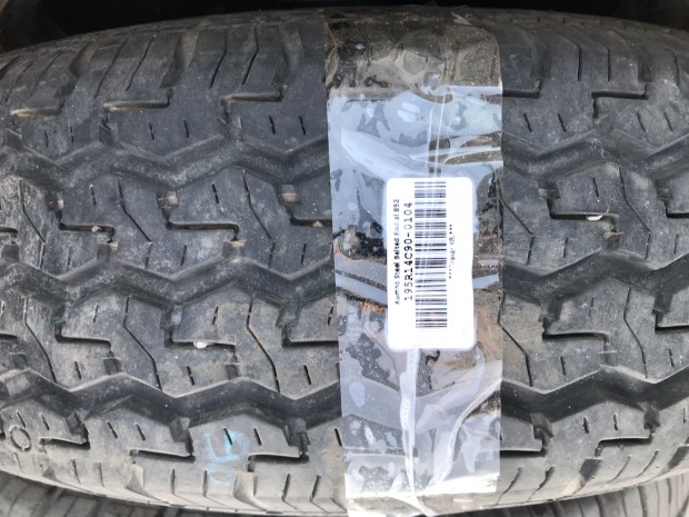 Kumho Steel Belted Radial 852 elad