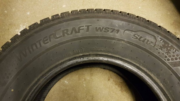 Kumho Wintercraft ws71 SUV 255/70 R16