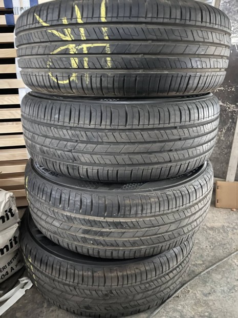 Kumho nyri gumi