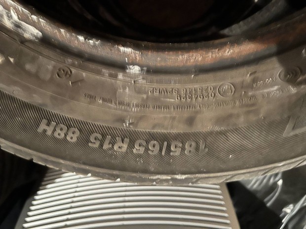 Kumho nyrigumi