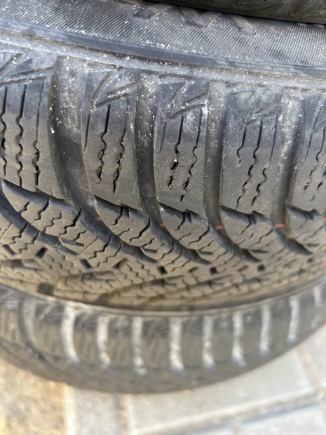Kumho teli  gumi 165/70 r14