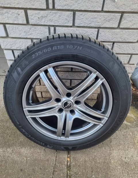Kumho tli alukerk elad 235/60 R18