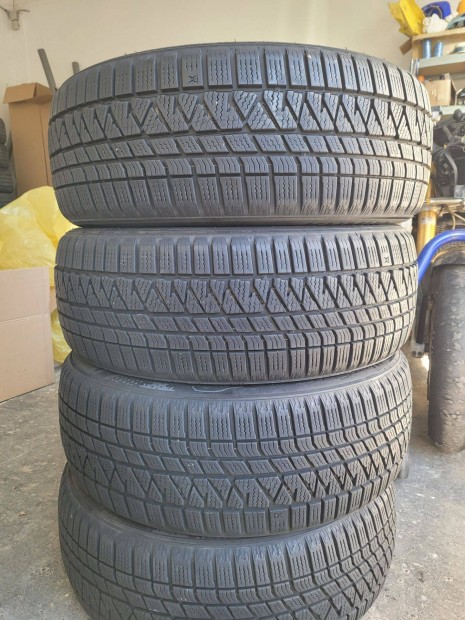Kumho tli gumi 215/55 r18