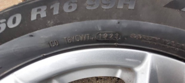 Kumho tli gumi alufelnivel 215/60R16