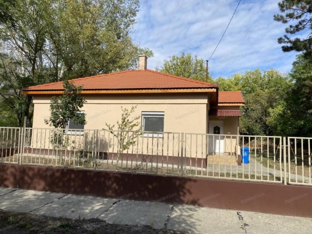 Kunbaracsi elad� 70 nm-es h�z