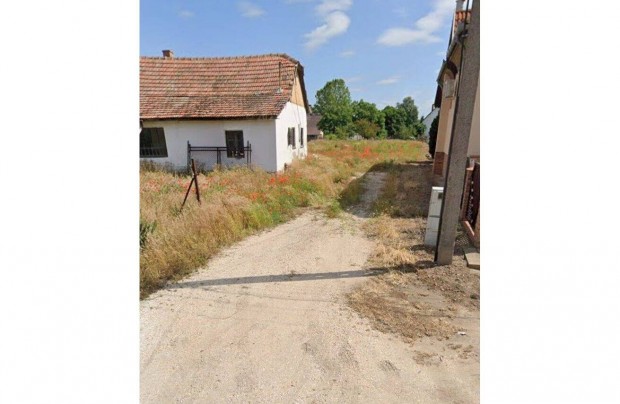 Kunsz�ll�s elad� H�z!