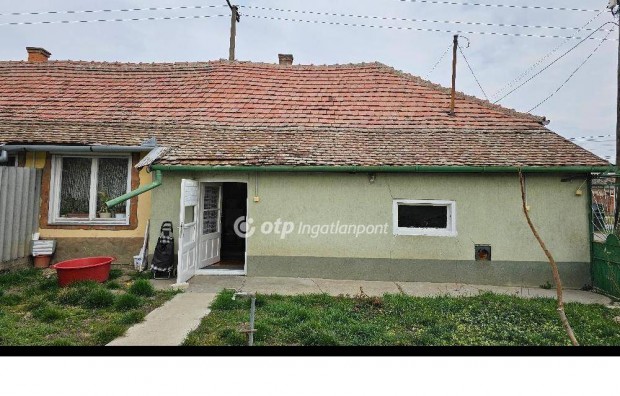 Kunszentmártoni 44 nm-es ház eladó #4900996