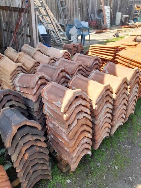 Kupcser�p 107db j� �llapotban elado.Sz�llit�s megoldhato.