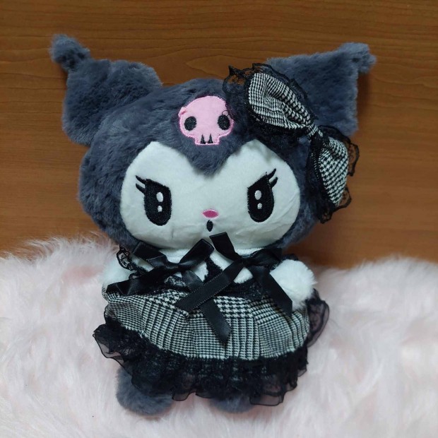 Kuromi plss gyerekeknek 26cm, 1sz