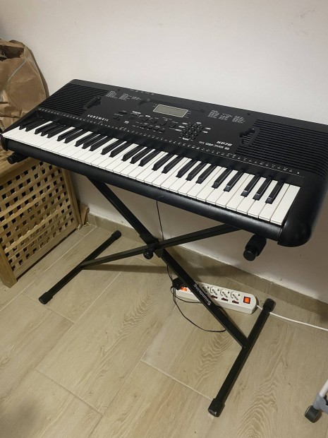 Kurzweil KP70 61 billenyts szintetiztor + llvny