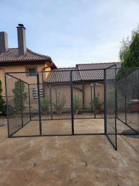 Kutya kennel lemezbl (4*2m)