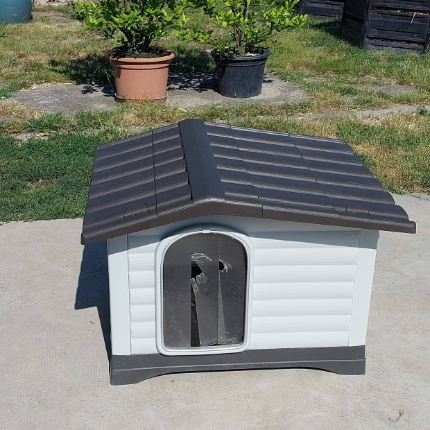 Kutyaház, Ferplast Dogvilla 90