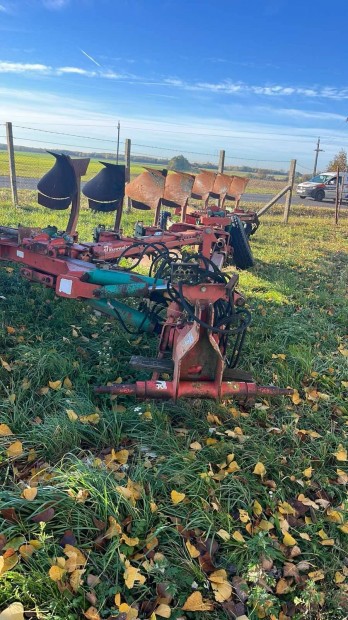 Kverneland PL 100 7 fejes eke