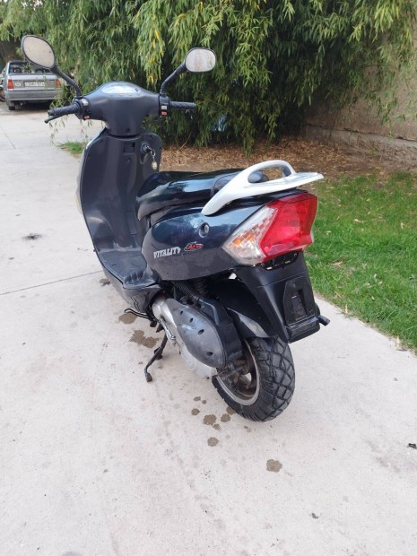 Kymco 2t activyty