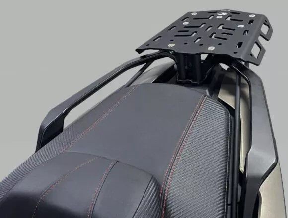 Kymco AK 550 PREMIUM kzponti doboz tart konzol