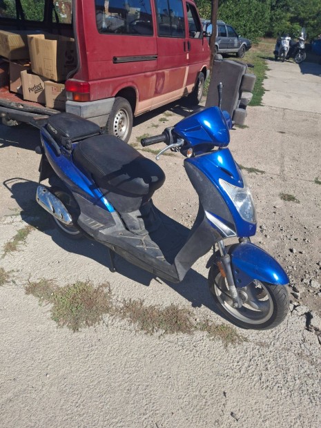 Kymco Agility bontott alkatrészek