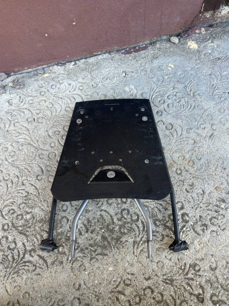 Kymco Dink doboztart konzol