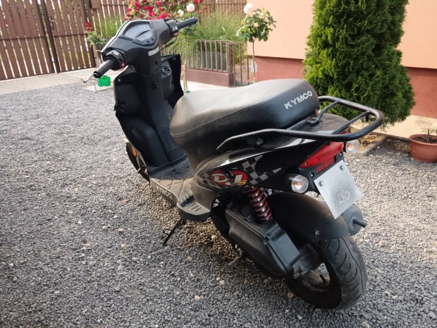 Kymco Dj 4T alkatrészek
