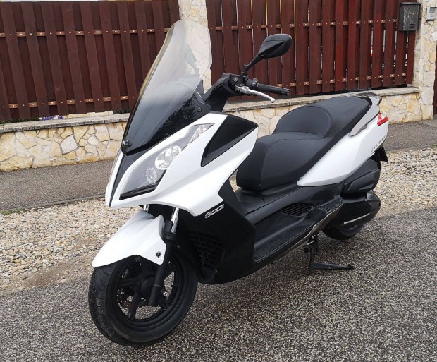 Kymco Downtown 125 200 300 Alkatrszek