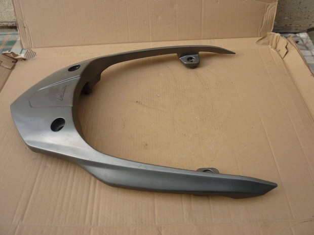 Kymco Downtown kapaszkod� csomagtart�