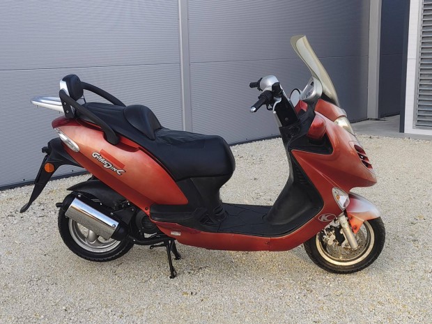 Kymco GRAND DINK 50 s 125 eladk